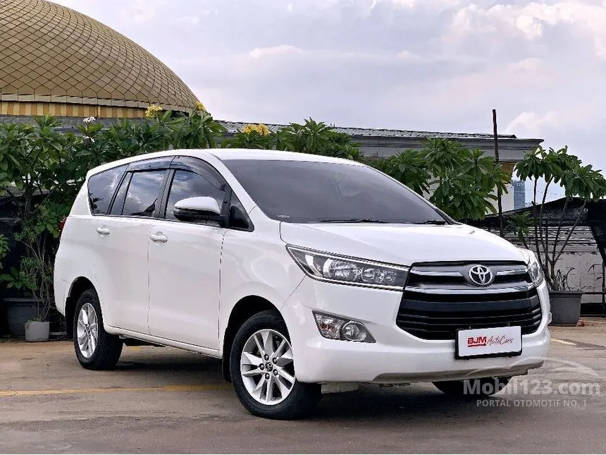 Jual Mobil Toyota Kijang Innova 2019 G 2.4 di DKI Jakarta Automatic MPV Putih Rp 298.000.000