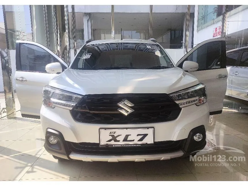 Jual Mobil Suzuki XL7 2024 BETA Hybrid 1.5 di DKI Jakarta Manual Wagon Putih Rp 221.000.000