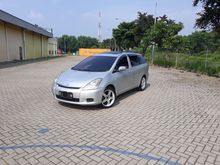 Toyota Wish 1.8 tahun 2004