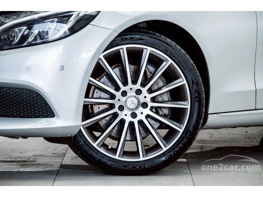 2018 Mercedes-Benz C350 e AMG Dynamic Sedan