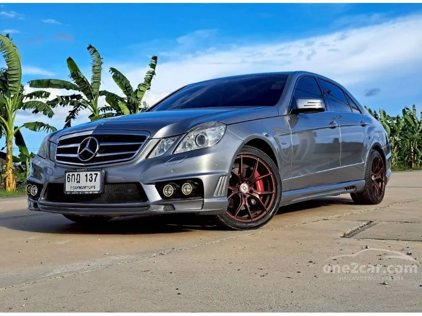 2011 Mercedes-Benz E250 Elegance CDI BlueEFFICIENCY Sedan