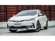 2017 Toyota Corolla Altis 1.8 (ปี 14-18) V Sedan