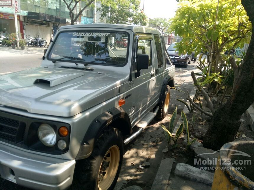 Jual Mobil Suzuki Jimny 2005 1.3 Manual 1.3 di Jawa Timur 