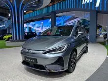 2025 BYD M6 0.0 Superior Captain 6-seater MPV