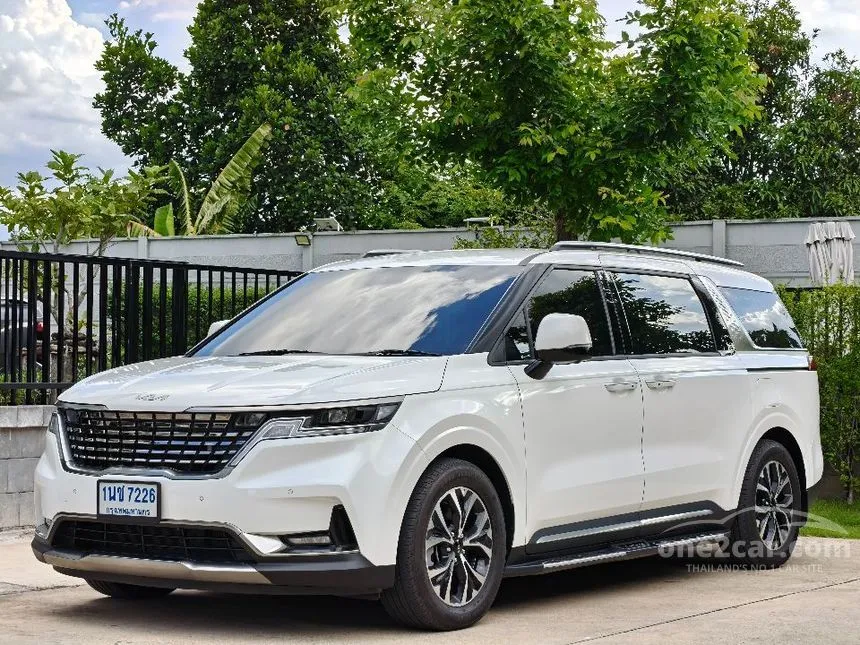 2025 Kia CARNIVAL EX Wagon