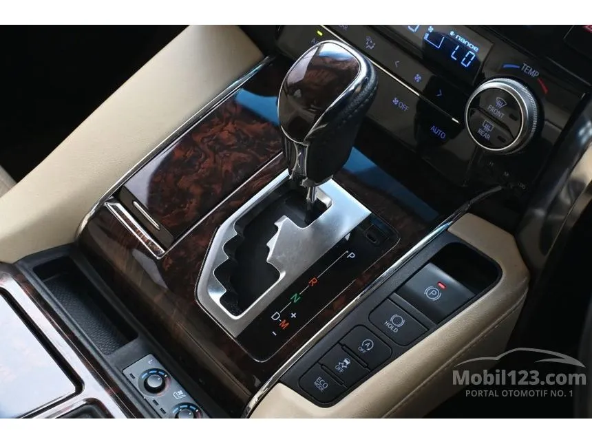 2018 Toyota Alphard G MPV