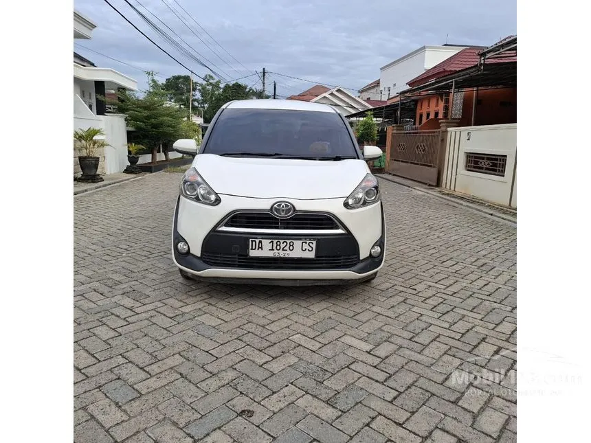 Jual Mobil Toyota Sienta 2018 V 1.5 di Kalimantan Selatan Automatic MPV Putih Rp 195.000.000
