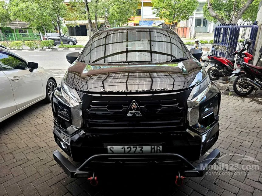 Jual Mobil Mitsubishi Xpander 2024 CROSS Premium Package 1.5 di Jawa Timur Automatic Wagon Hitam Rp 278.000.000