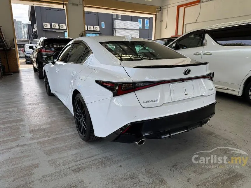2021 Lexus IS 300 F Sport Sedan