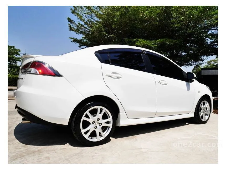 2012 Mazda 2 Elegance Spirit Sedan
