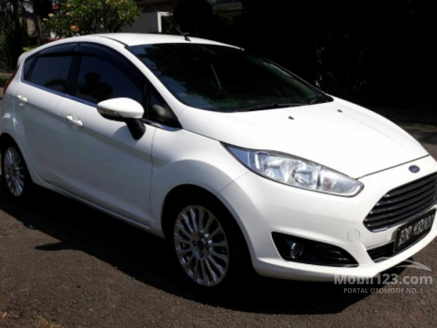 Jual Mobil Ford Fiesta 2014 Sport 1.5 di DKI Jakarta 