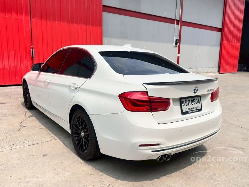 2017 BMW 320d Luxury Sedan