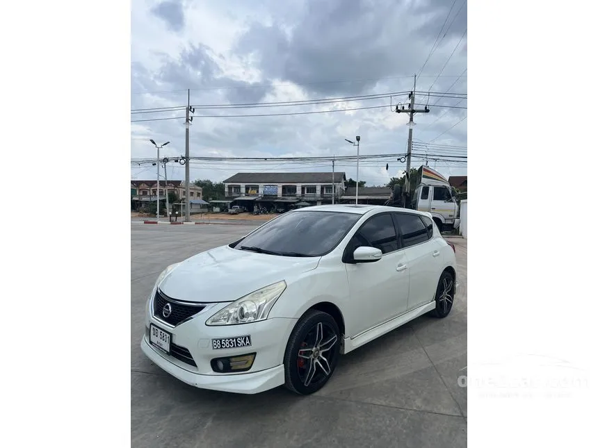 2013 Nissan PULSAR V Sunroof Navi Hatchback