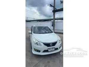 2013 Nissan PULSAR 1.8 V Sunroof Navi Hatchback