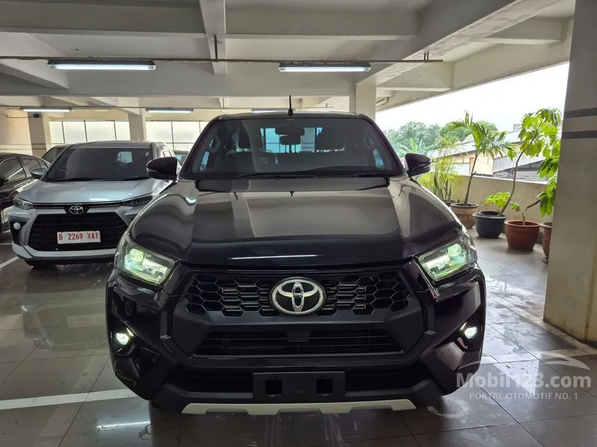 2025 Toyota Hilux V Double Cab 4X4 Pickup