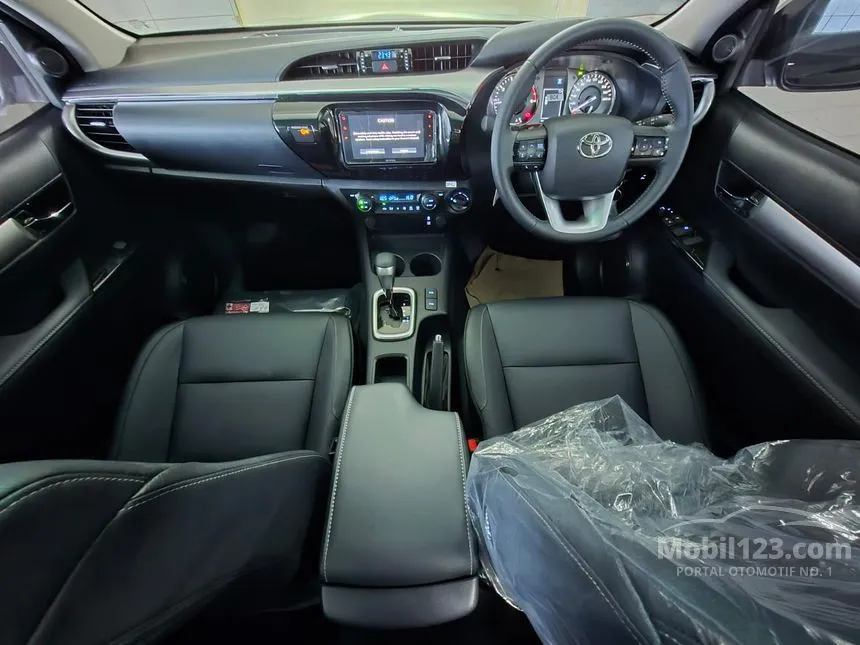 2025 Toyota Hilux V Double Cab 4X4 Pickup
