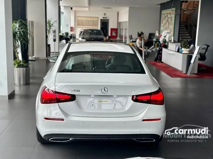 2025 Mercedes-Benz A200 Progressive Line Sedan