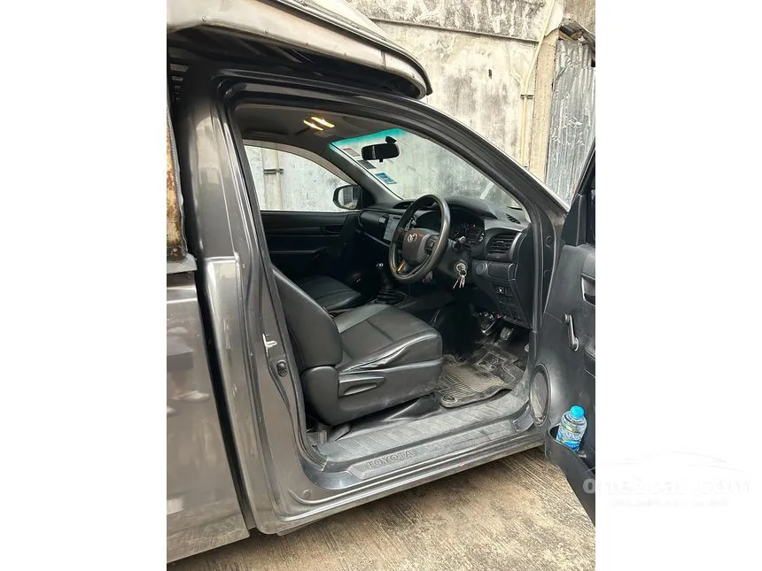 2016 Toyota HILUX REVO J Single Cab Pickup