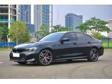 2023 BMW 330i 2.0 M Sport Pro Sedan (B48) Odo 13 Rbuan (TERMURAH)
