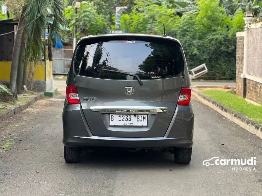 2014 Honda Freed S MPV