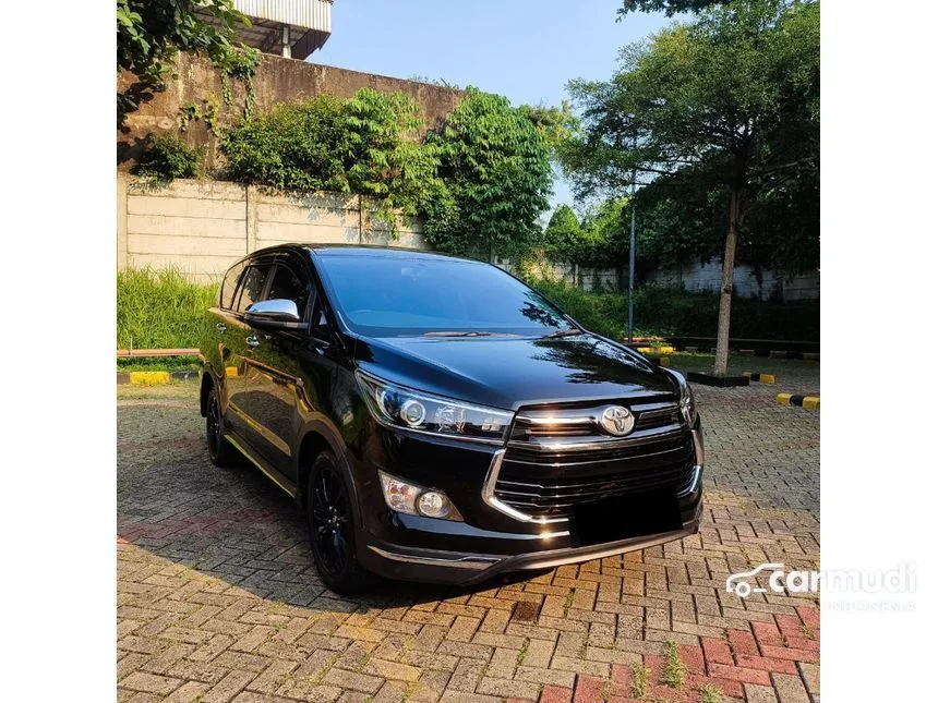 2020 Toyota Kijang Innova Venturer MPV