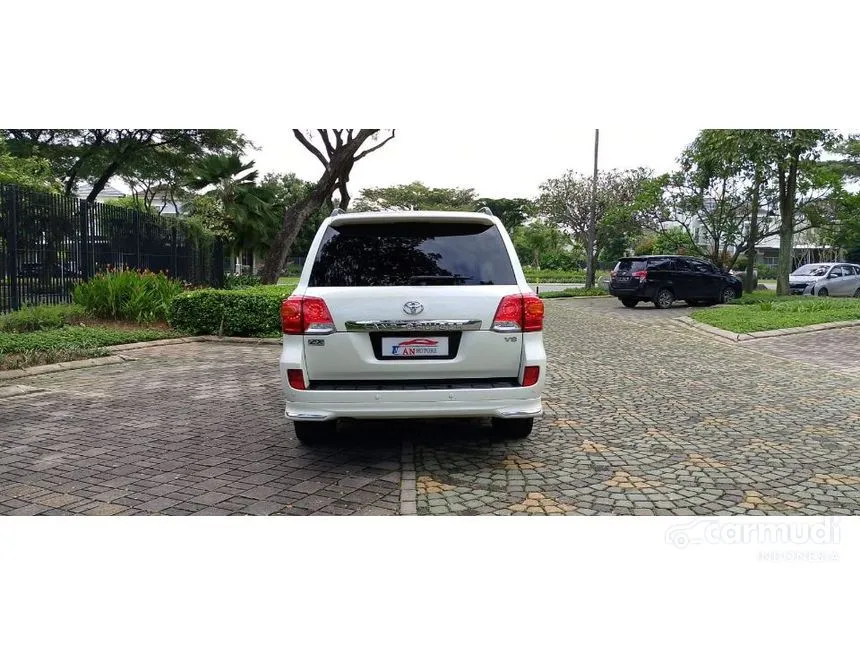 2012 Toyota Land Cruiser Sahara SUV