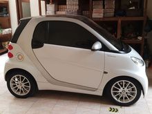 2010 smart fortwo 999 Compact Car City Car
