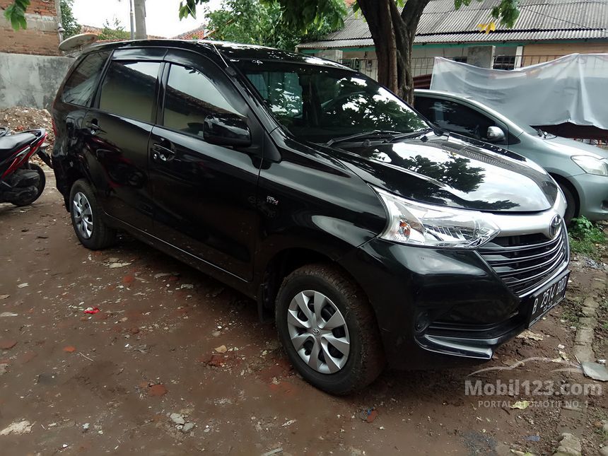 Jual Mobil  Toyota Avanza  2021 E 1 3 di Banten  Manual MPV 