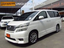 2011 Toyota Vellfire 2.4 (ปี 08-14) V Wagon AT