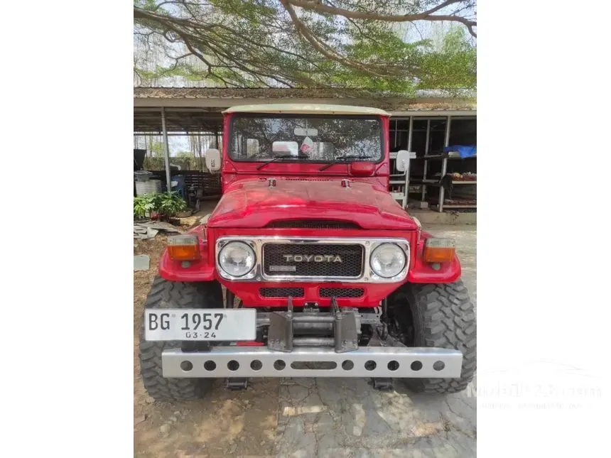 Jual Mobil Toyota Land Cruiser 1982 FJ40 4.3 di Lampung Manual Jeep Merah Rp 350.000.000