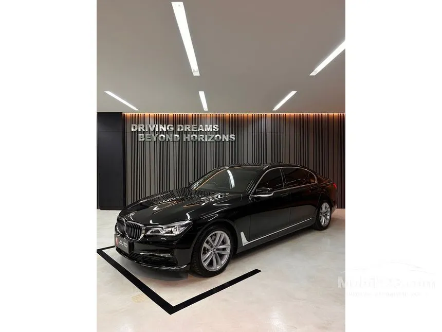 Jual Mobil BMW 730Li 2017 2.0 di DKI Jakarta Automatic Sedan Hitam Rp 785.000.000