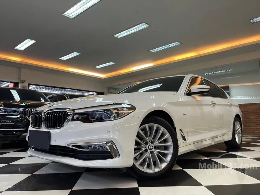 Jual Mobil BMW 530i 2018 Luxury 2.0 di DKI Jakarta Automatic Sedan ...
