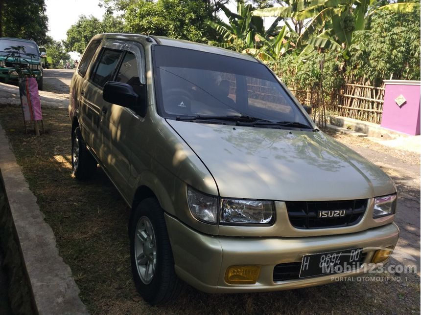 Jual Mobil Isuzu Panther 2001 LS Hi Grade 2.5 di Jawa Jual Mobil Isuzu Panther 2001 LS Hi Grade 2.5 di Jawa