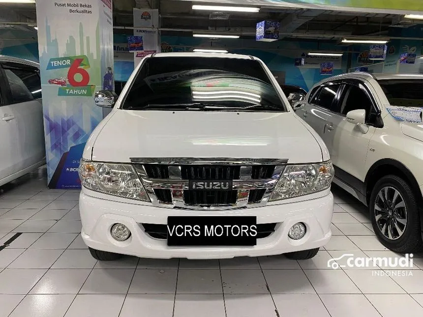 Jual Mobil Isuzu Panther 2016 LS 2.5 di Jawa Timur Manual SUV Putih Rp 225.000.000
