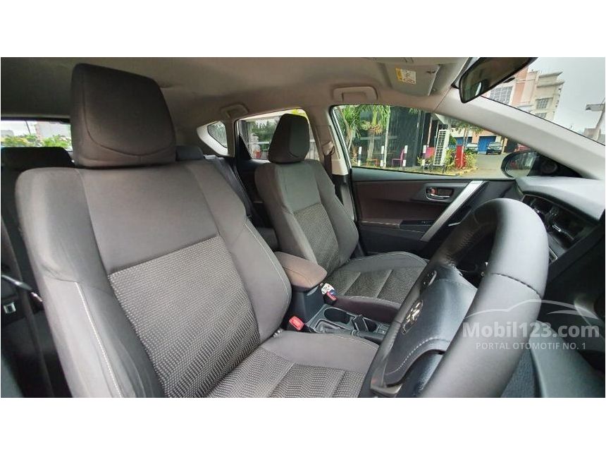  Jual  Mobil  Toyota  Corolla  Altis  2014 V 1 8 di  DKI Jakarta  