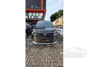 2022 Toyota Voxy 2.0 MPV