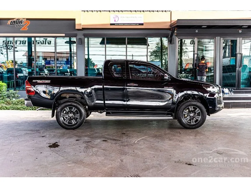 2021 Toyota HILUX REVO Prerunner Entry Smart Cab Pickup