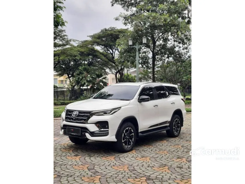 2022 Toyota Fortuner GR Sport 4X2 SUV