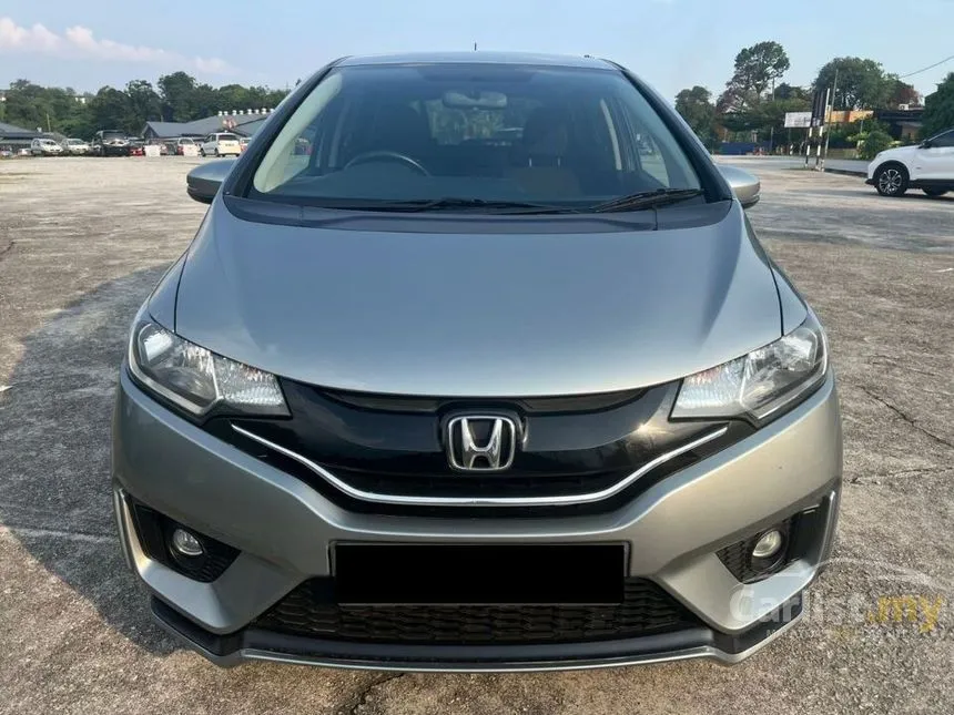 2015 Honda Jazz V i-VTEC Hatchback