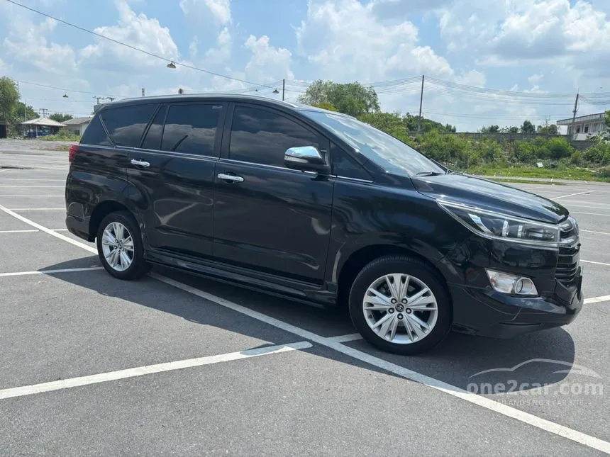 2017 Toyota INNOVA Crysta V Wagon