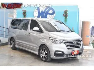 2019 Hyundai H-1 2.5 Deluxe Van