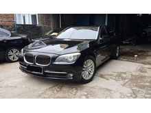 2013 BMW 740Li full options sunroof 3tv vacuum door rear seat electric