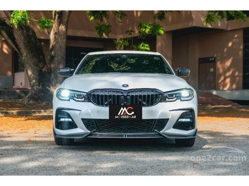 2021 BMW 330e M Sport Sedan