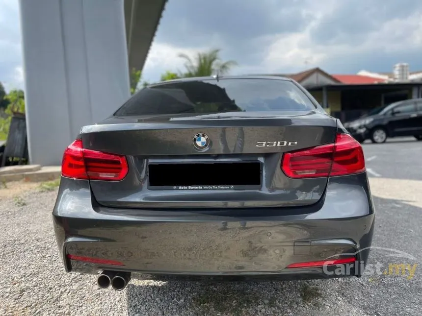 2018 BMW 330e M Sport Sedan