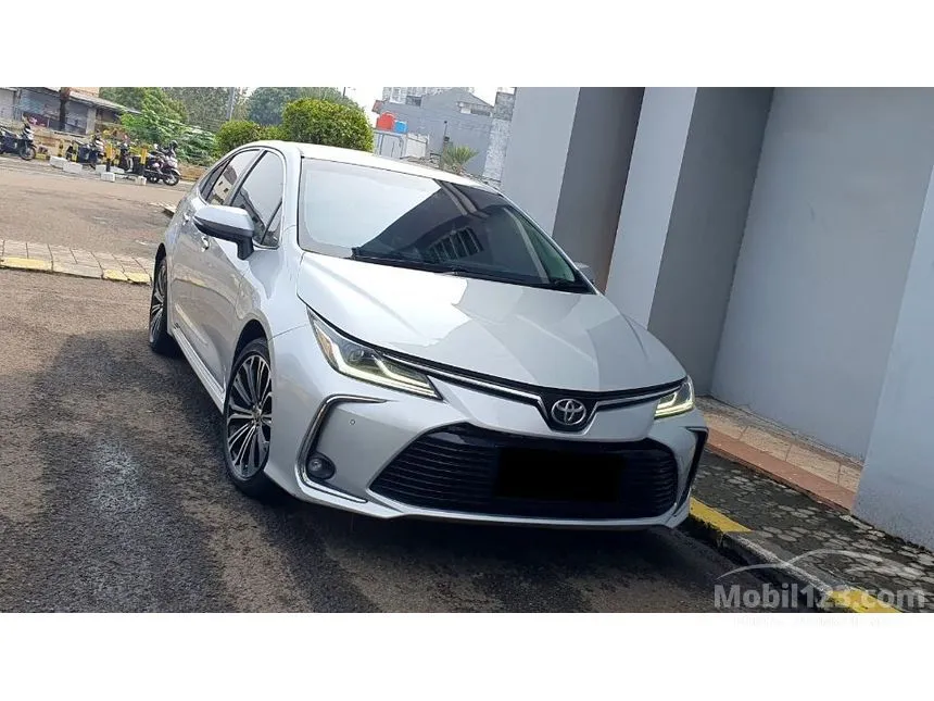 2021 Toyota Corolla Altis V Sedan