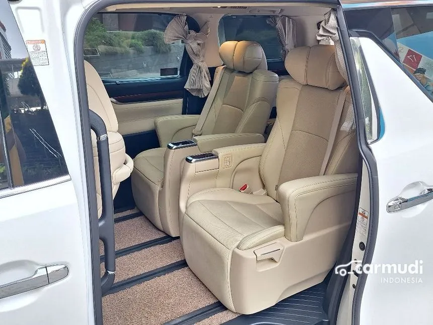 2016 Toyota Alphard G Van Wagon