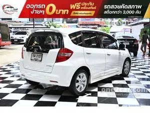 2013 Honda JAZZ 1.5 V Hatchback