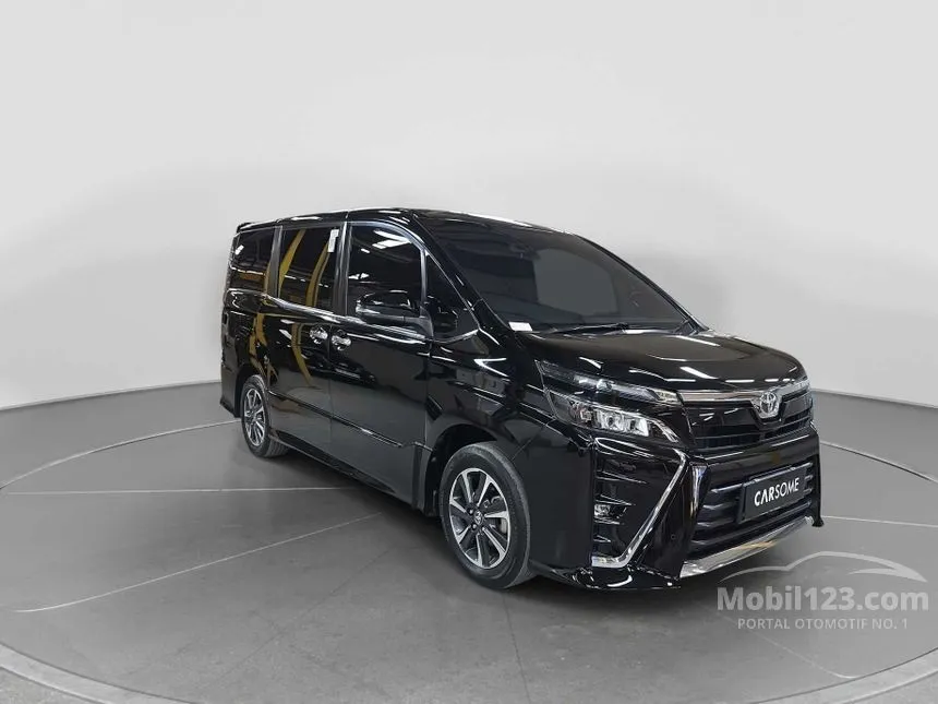 2021 Toyota Voxy MPV