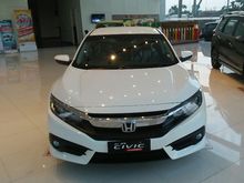 NIK 2018 Honda Civic 1.5 ES Sedan BIG DISKON !
