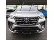 Jual Mobil Toyota Fortuner 2023 GR Sport 2.8 di Banten Automatic SUV Silver Rp 591.450.000